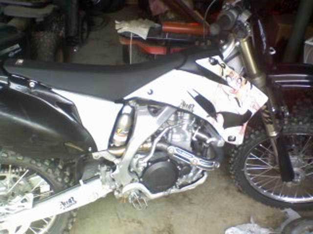 08 YZ450 dirt bike