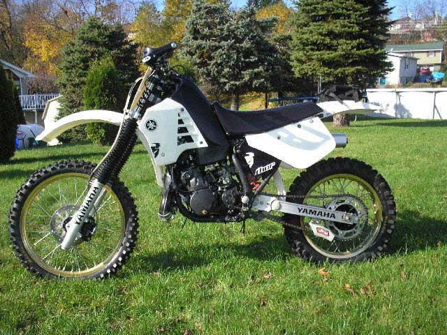 1986 YZ250 dirt bike